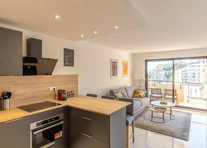 1 Bedroom Renovated Near Monaco Casa de Férias